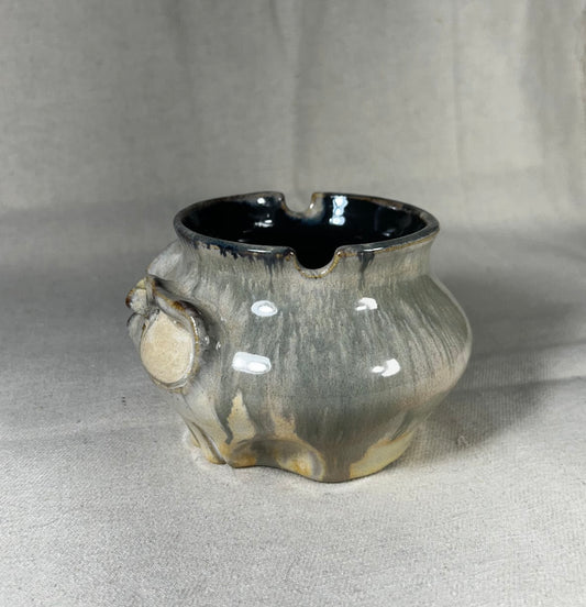 Ash-pot skull (Woney)