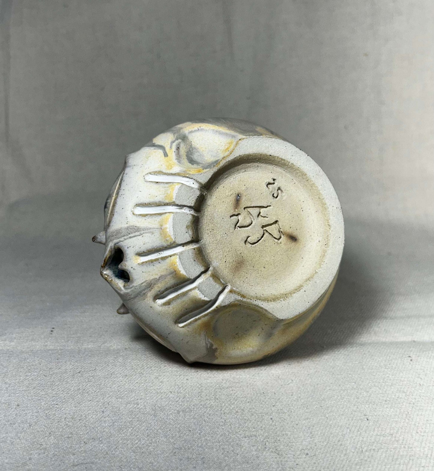 Ash-pot skull (Woney)