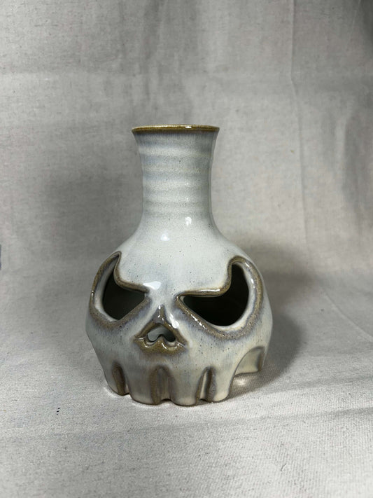 Bottle top skull (Opal)