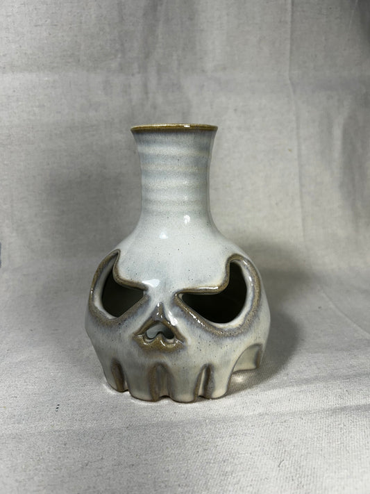 Bottle top skull (Opal)