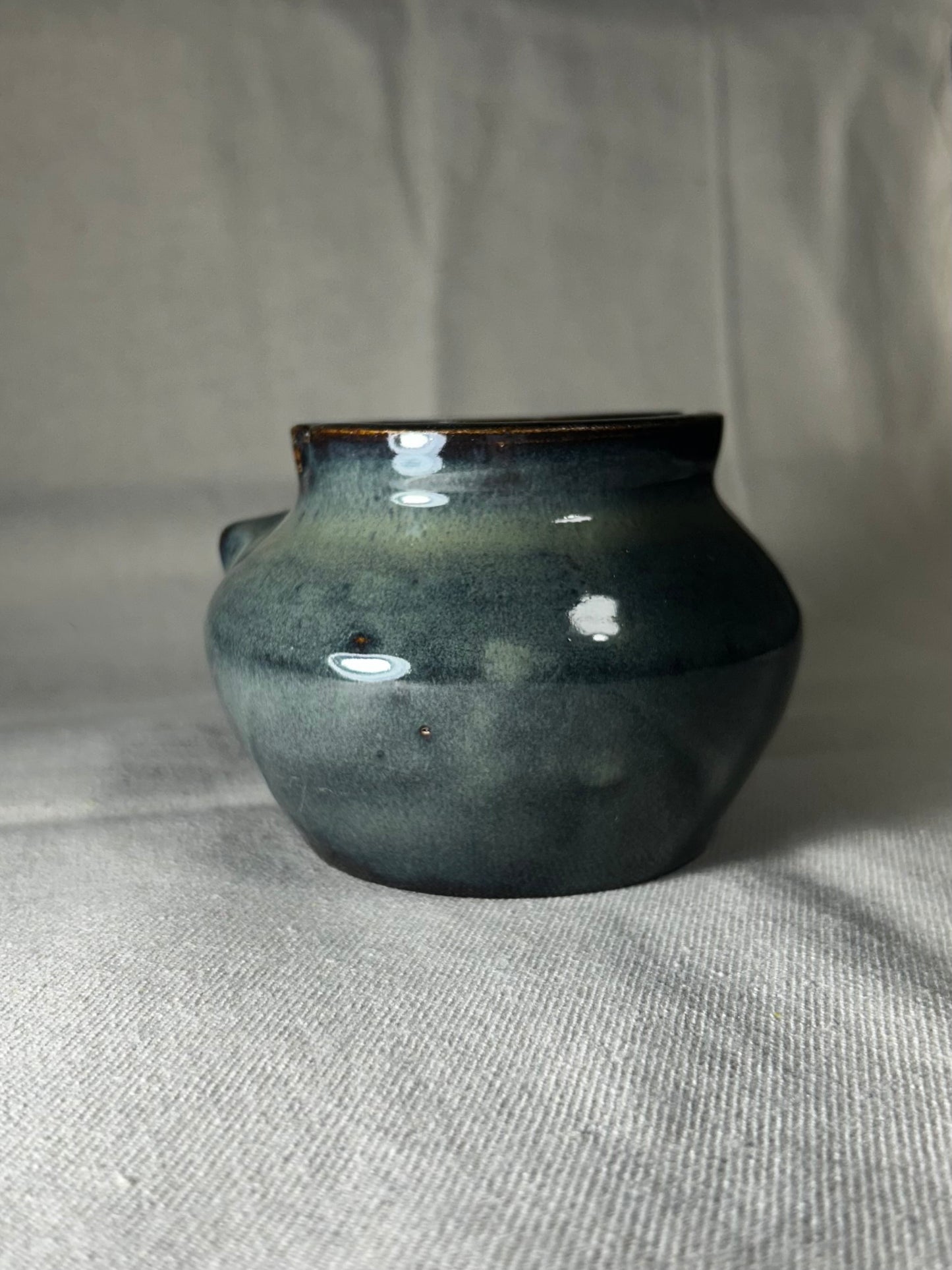 Ash-pot skull (Float)