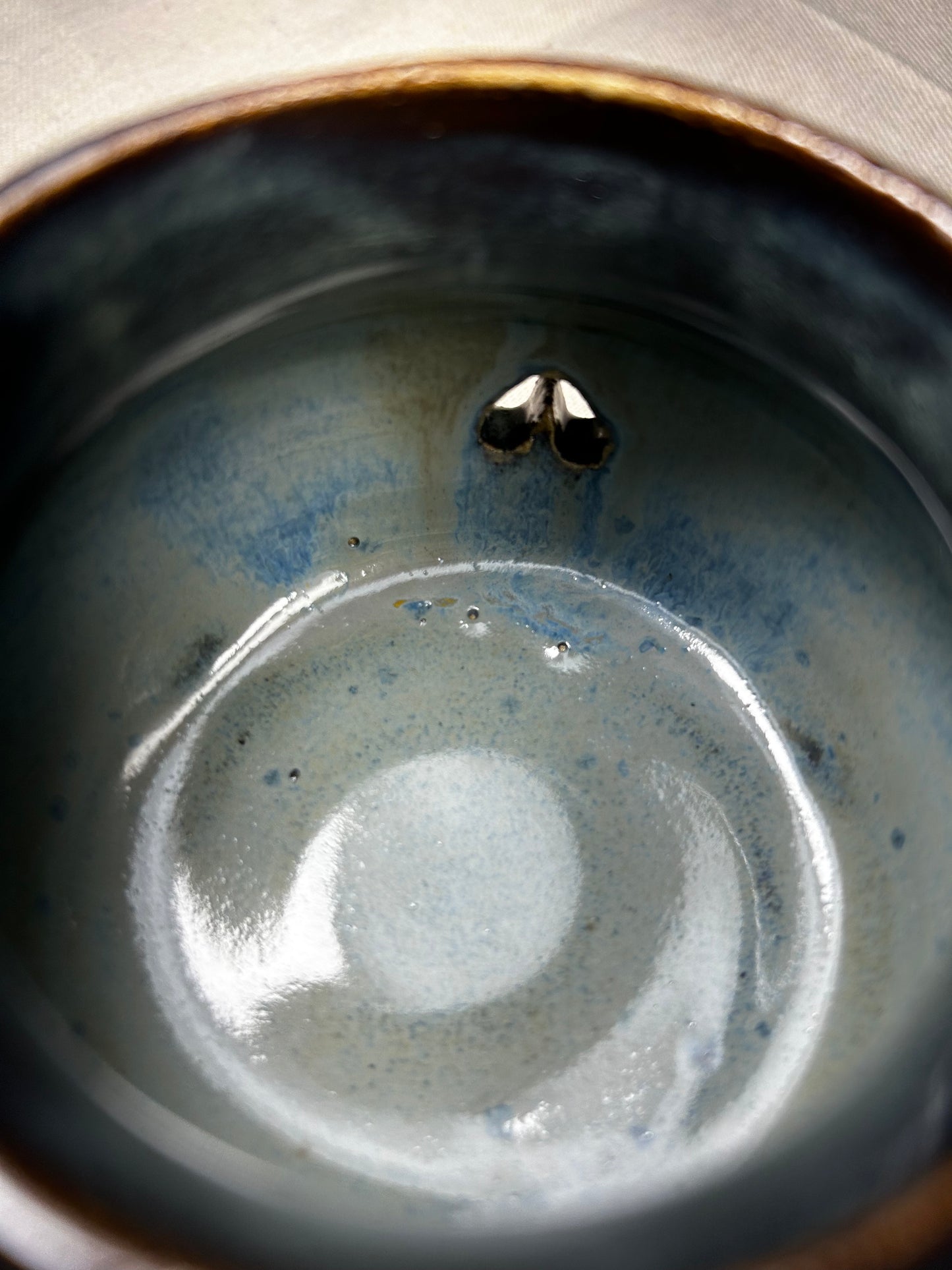 Ash-pot skull (Float)