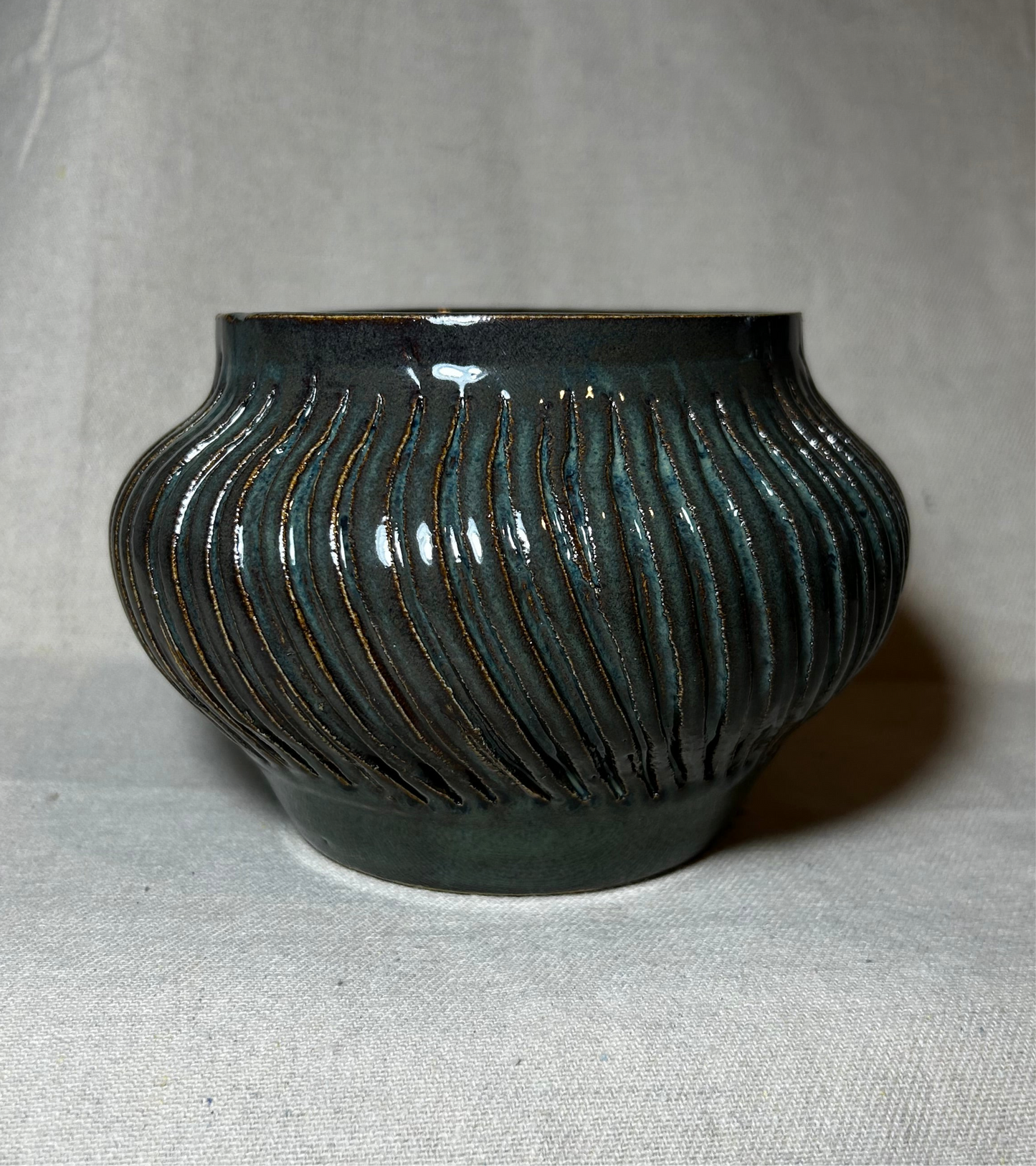 Float Blue Scratch Pot- medium globe vase