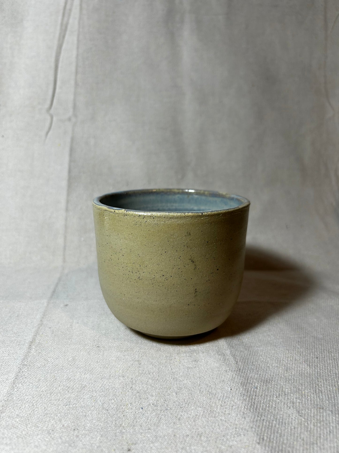Yunomi tea cup